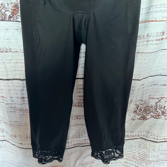 MERYOZ BODYSUIT size M - Picture 8 of 11